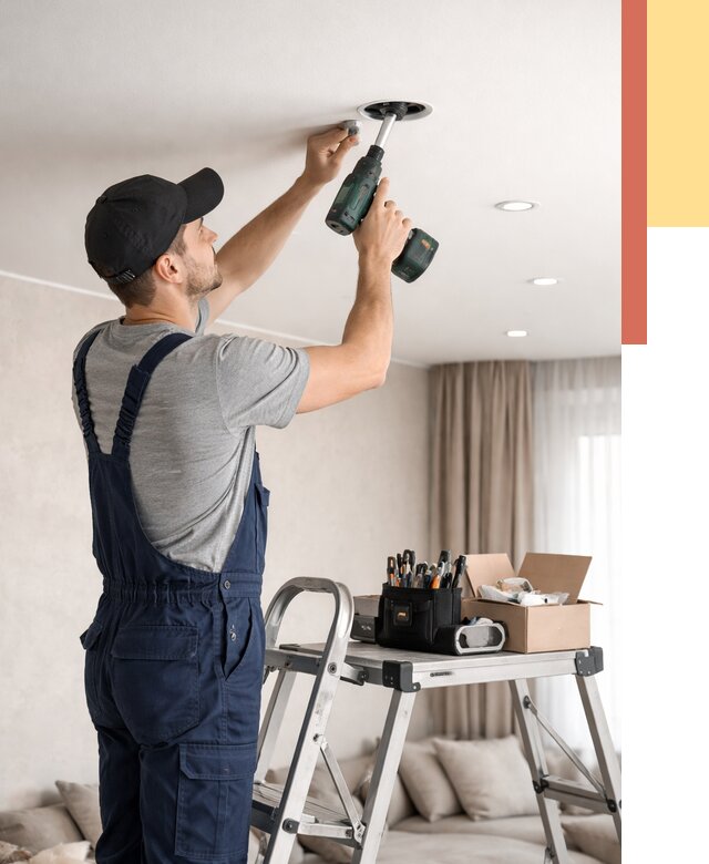 Установка и монтаж точечных светильников в натяжной потолок в Приморско-ахтарске от 1825 руб. | ОТДЕЛОЧНИК-Прр